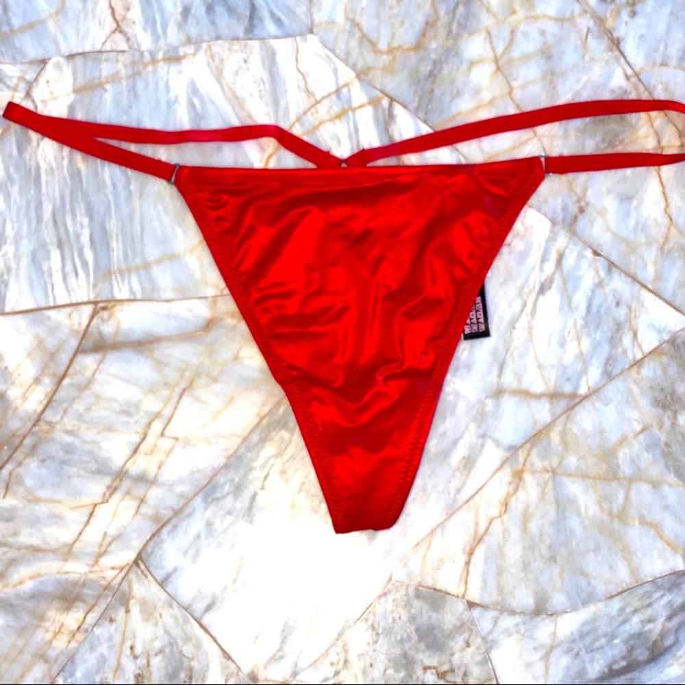 New VERY SEXY Bombshell Sayin Smooth Silky Thong Panty Vstring Underwear